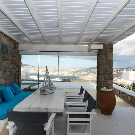 Отель Gorgeous W Ocean Views And Shared Pools