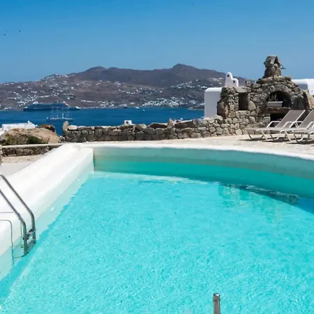 Gorgeous W Ocean Views And Shared Pools Villa