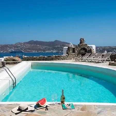 Villa Gorgeous W Ocean Views And Shared Pools