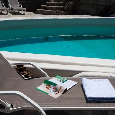Gorgeous W Ocean Views And Shared Pools Орнос