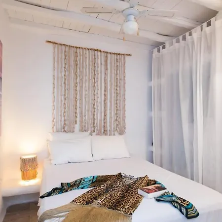 Hotel Gorgeous W Ocean Views And Shared Pools 3*